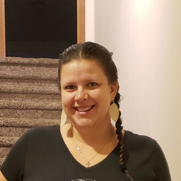 Meet your Posher, Sandy - Picture 2 of 2